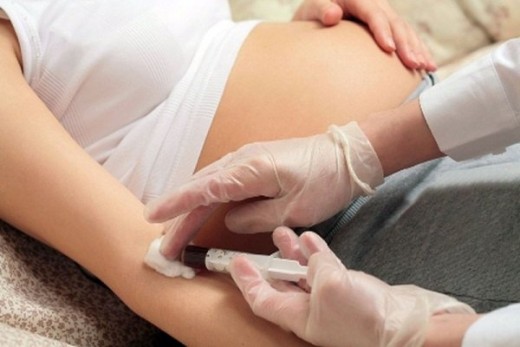 забор крови из вены у беременной