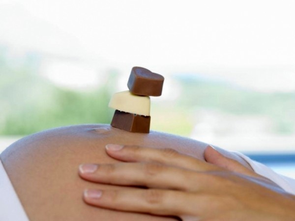 Шоколад при беременности: можно ли?