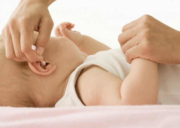 Развитие ребенка 1 месяц: слух