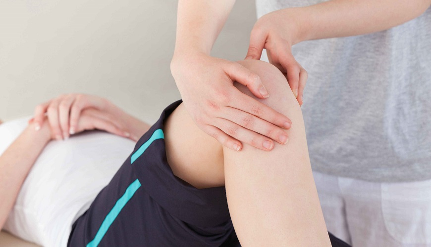 Разрыв и повреждение мениска – патологические нарушения внутренней хрящевой прослойки в коленном суставе, которая выполняет стабилизирующую и амортизирующую функции.