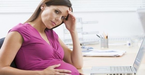 С наступлением беременности важно поменять приоритеты в жизни в пользу малыша