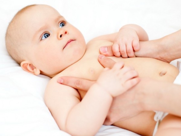 Пупочная грыжа у новорождённых: массаж