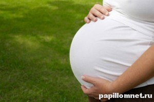 Фото беременной девушки к статье о кондиломатозе
