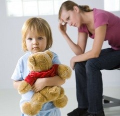 Что делать, если ребенок в 2 года не слушается?