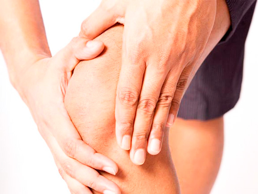 Вывих коленного сустава – это его повреждение вследствие травмы, при котором смещаются суставные поверхности.