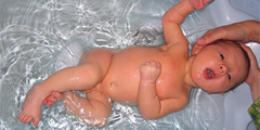 Как часто купать новорожденного 