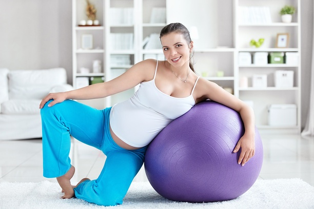 Можно ли заниматсья гимнастикой в 3 триместре беременности