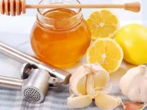 мед, чеснок, лимоны