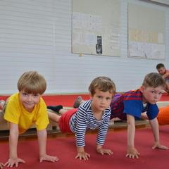 Особенности гимнастики для детей