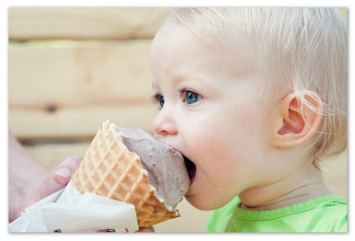 Мороженое для ребенка 