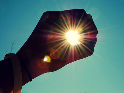 Солнце в руке