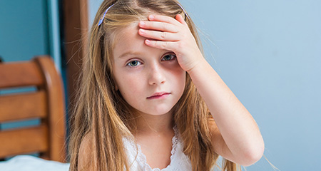 Как распознать сотрясение мозга у ребенка: симптомы