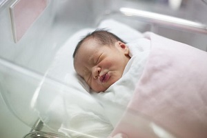 Вес ребенка в первые дни после рождения